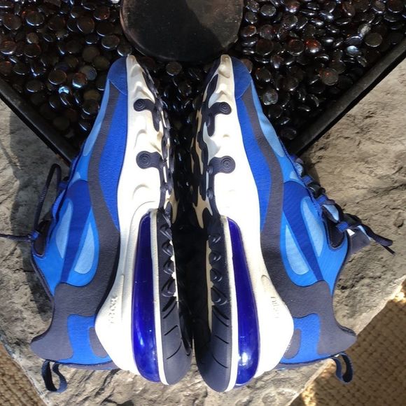 Nike Air Max 270 React Pacific/Hyper Blue CI3866 400 running Size 8.5 men's - Picture 3 of 16